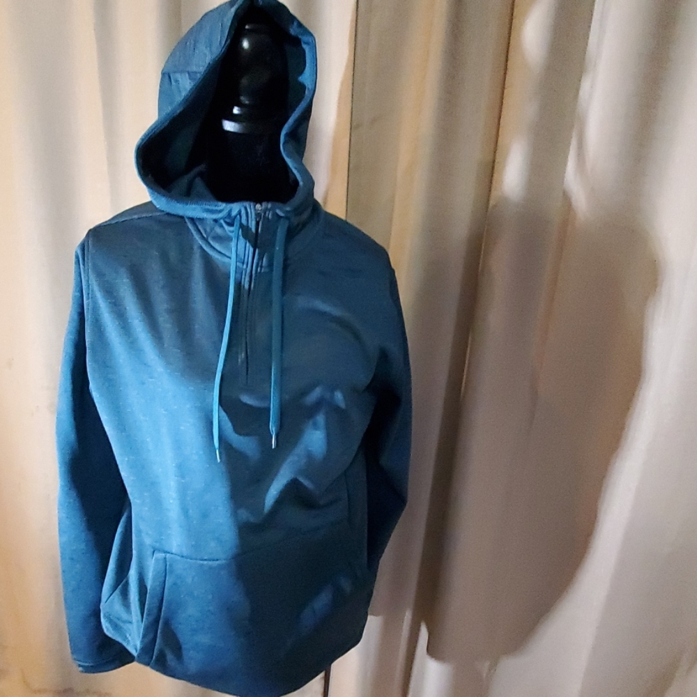 NWT Urban Frontier Mid Zip Sweatshirt.